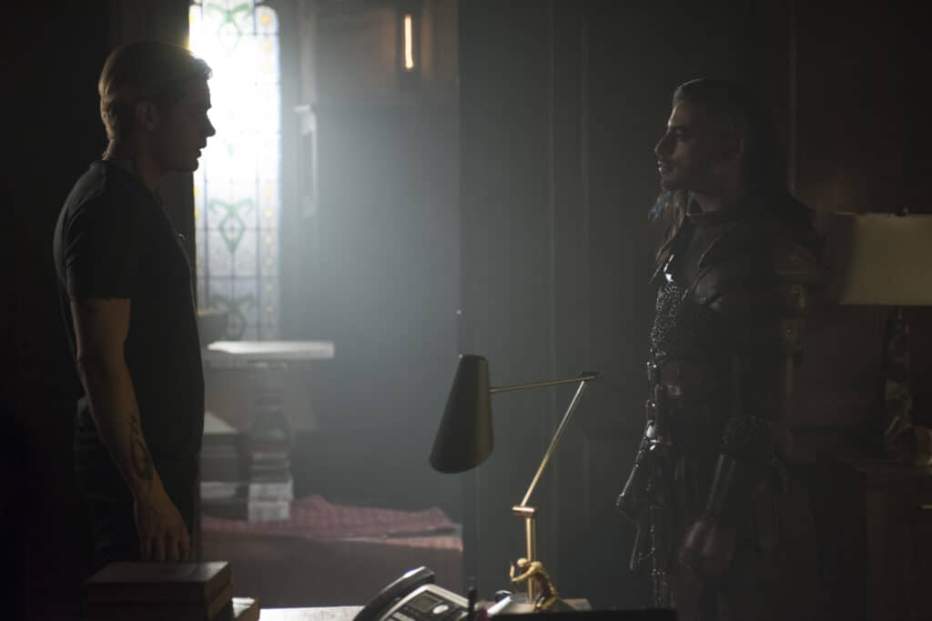 Shadowhunters Season 3 Episode 20 - DOMINIC SHERWOOD, JADE HASSOUNE Preview — Shadowhunters Season 3 Episode 20: City of Glass - Part 2