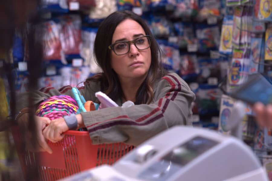 BT_308_0981 Better Things Review: Easter (Season 3 Episode 8)