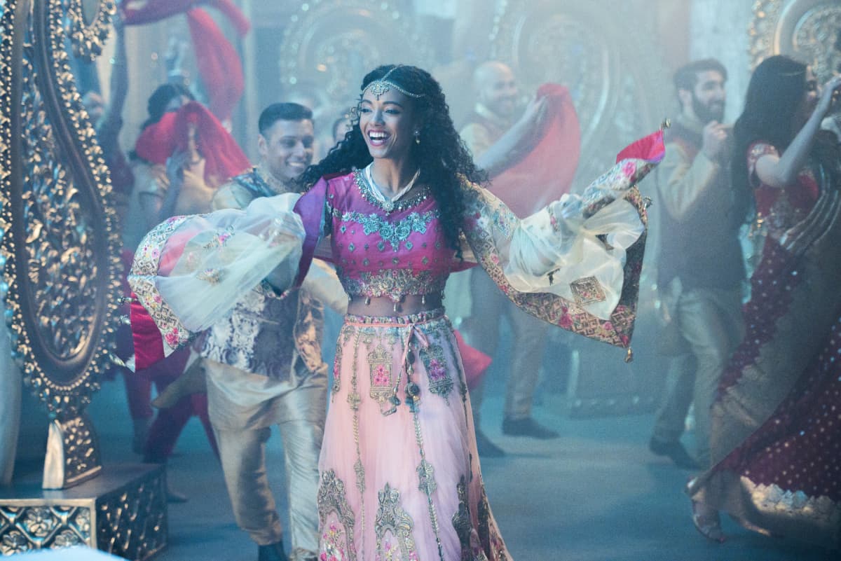 DC's Legends of Tomorrow Season 4 Episode 11: Seance And Sensibility