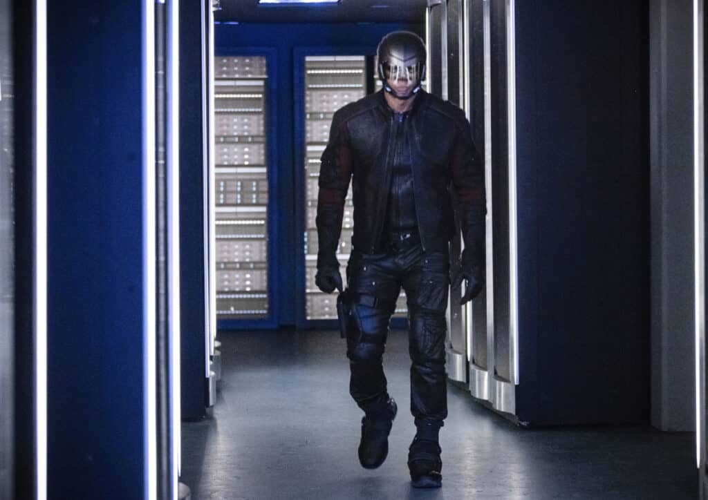 AR722A_0052b Preview — Arrow Season 7 Episode 22: You Have Saved This City