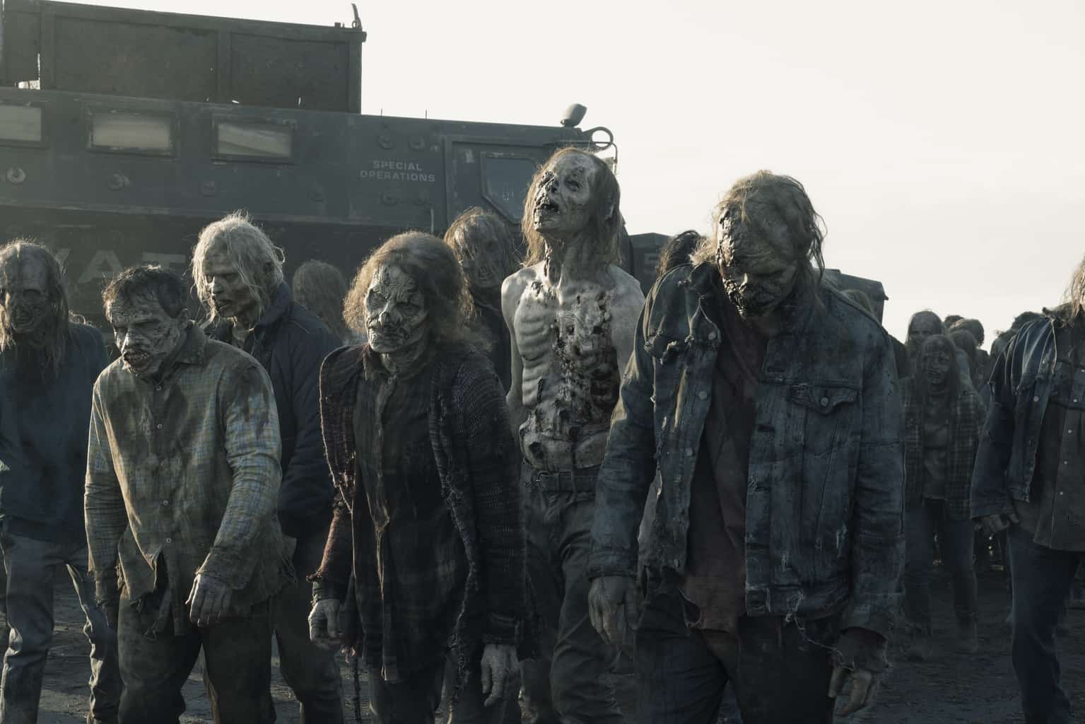 Fear the Walking Dead _ Season 5, Episode 4 – Photo Credit: Ryan Green/AMC Fear the Walking Dead Review: Skidmark (Season 5 Episode 4) Fear the Walking Dead Season 5 Episode 4 - Skidmark