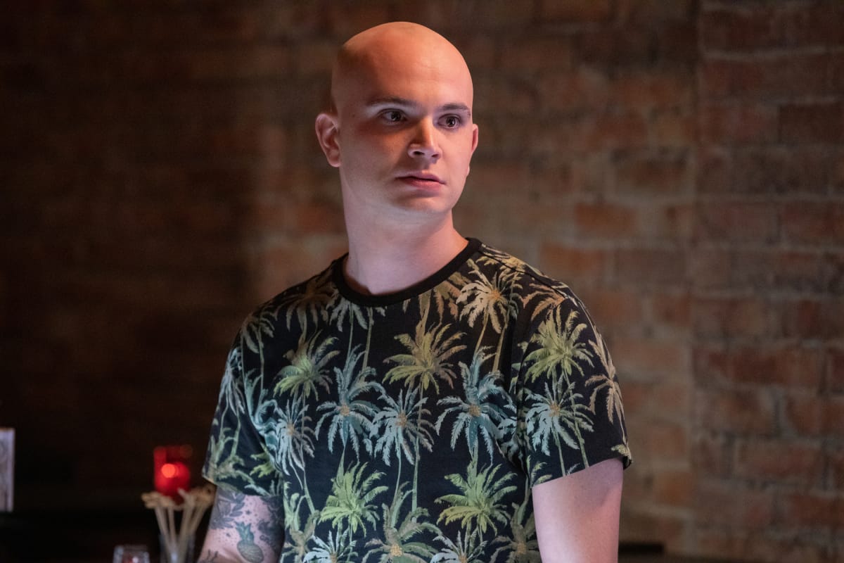 iZombie Season 5 Episode 6 - Bryce Hodgson as Don E iZombie Review: The Scratchmaker (Season 5 Episode 6) iZombie Season 5 Episode 6 - Bryce Hodgson as Don E